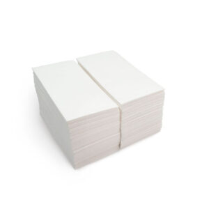 Салфетки бумажные двухслойные (200 листов)
